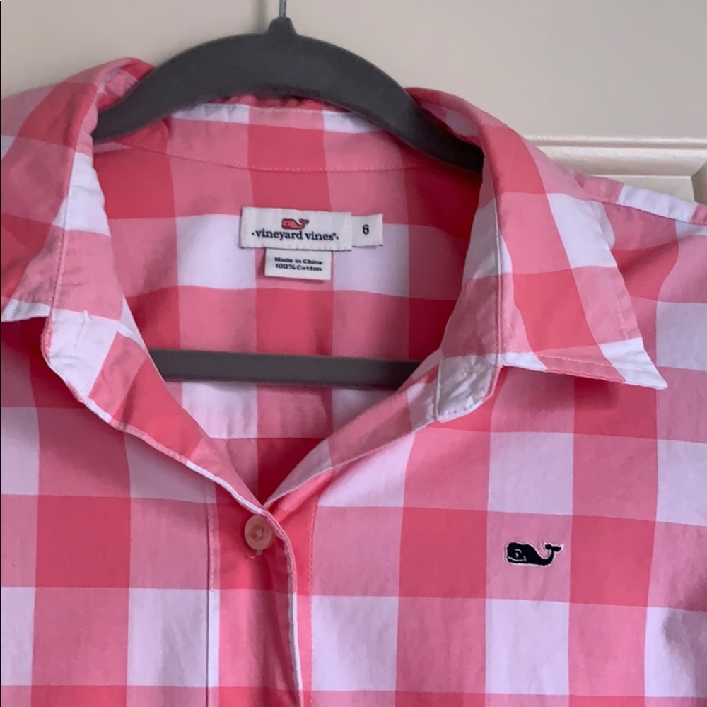 Vineyard Vines plaid button down shirt